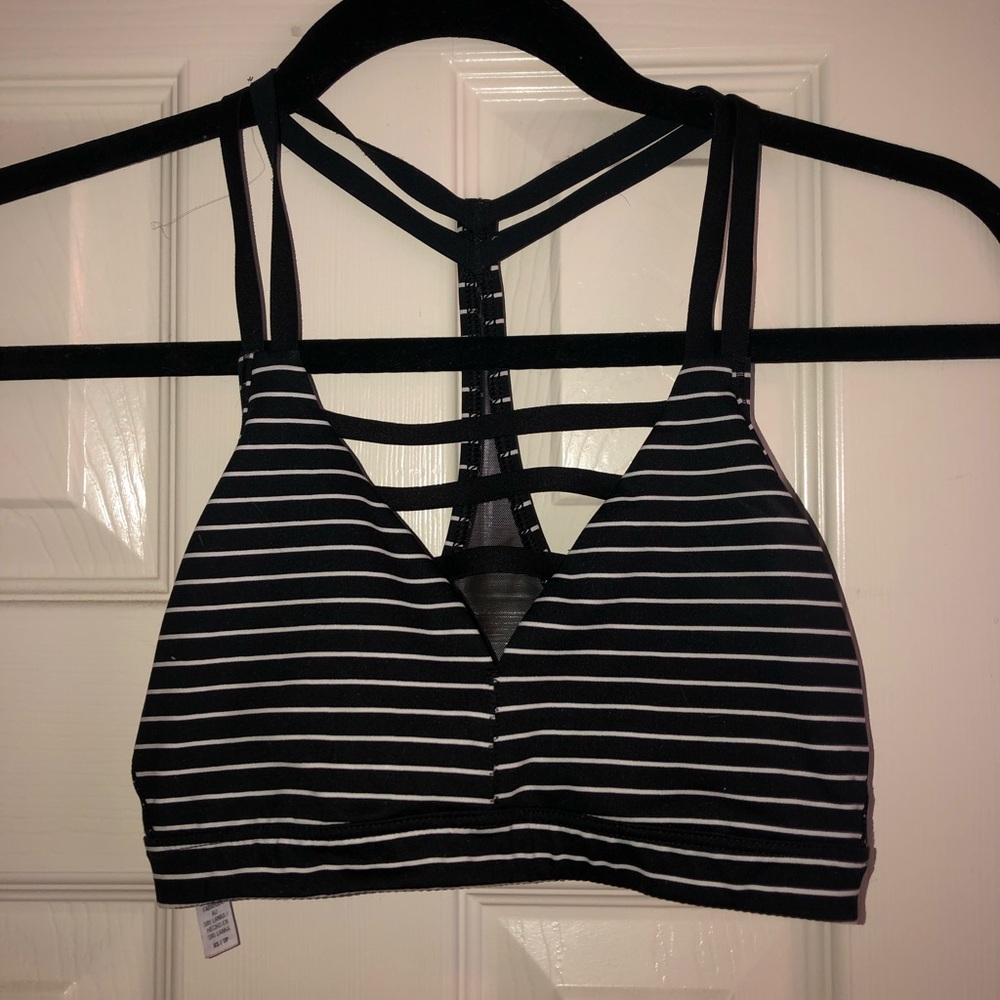 VS Sports Bra